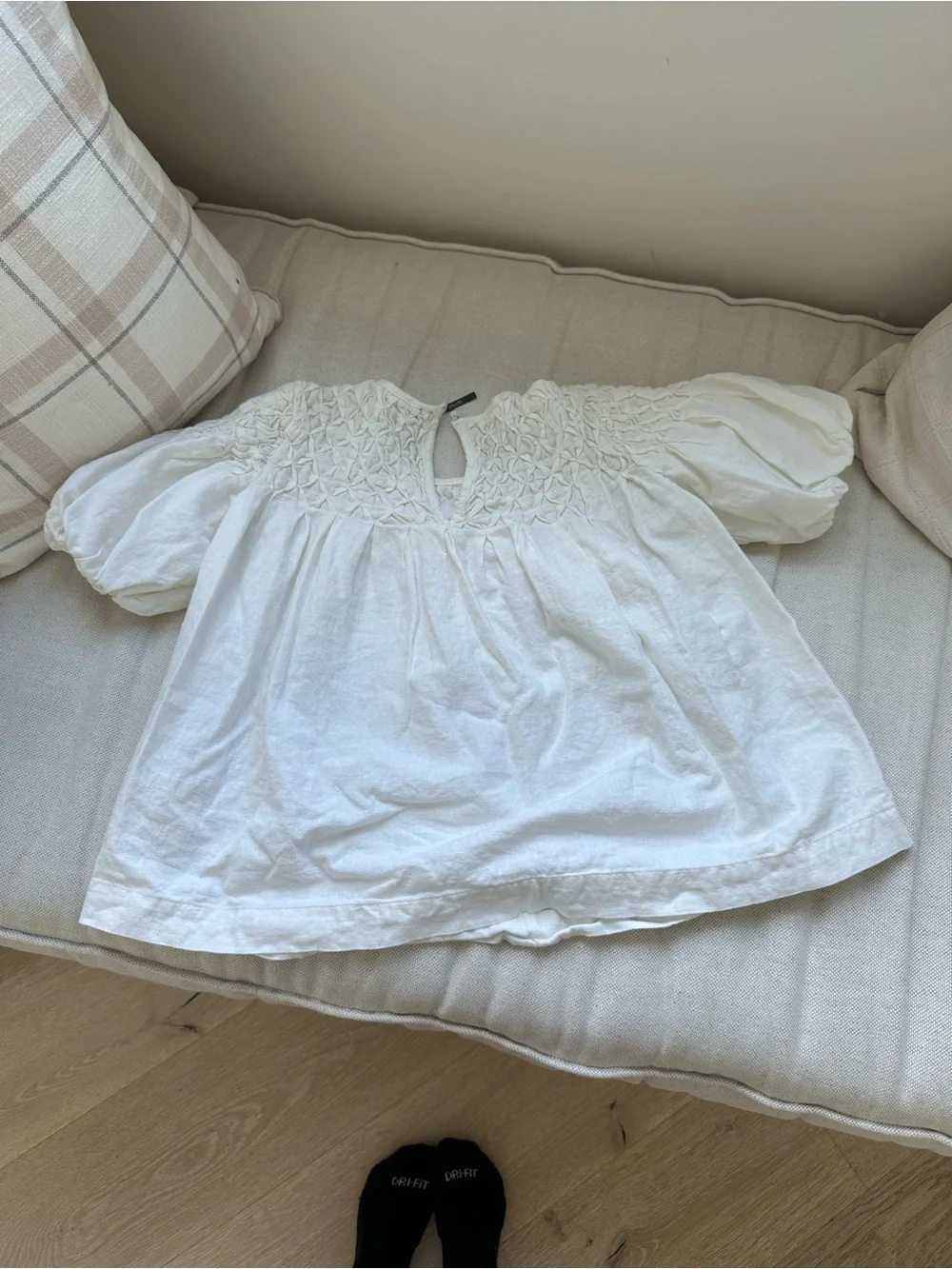 Anthropologie baby tee. Woman’s